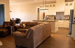 111 Powder Rdg, Luling, TX 78648