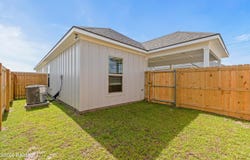 101 Foxglove Way, Youngsville, LA 70592