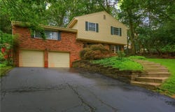 148 Mayer Drive, Ross Twp, PA 15237