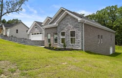 8552 Rapid Water Dr, Sherwood, AR 72120