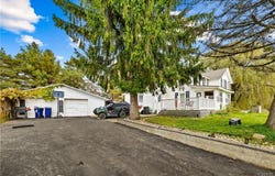 693 Windfall Road, Utica, NY 13502