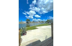 452 Umatilla Trl, Ft Myers Beach, FL 33931