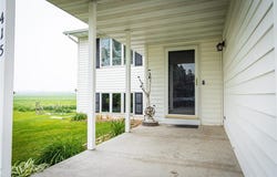 415 3rd Street NW, Elgin, MN 55932