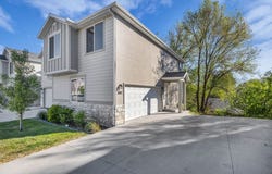 607 S PLUM CREEK Ln E, Ogden, UT 84404