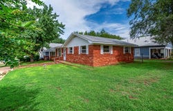 420 E 12th Street, Chandler, OK 74834