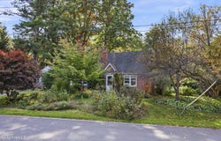 202 Oak St, Great Barrington, MA 01236