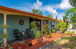 611 BONITA COURT, PUNTA GORDA, FL 33950