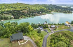 1065 Harbor Point Drive, Sevierville, TN 37876