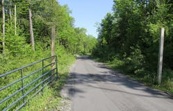89 Drake Road, Madison, ME 04950