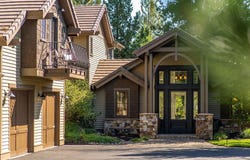19570 Ball Butte Court, Bend, OR 97702