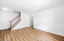 5128 Laughlin Ave, Louisville, KY 40214