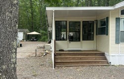 1 Robinson Way, Kennebunk, ME 04043