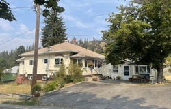 125 Sunset View St, St. Maries, ID 83861