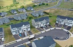 28 IRON HORSE LN, FISHERSVILLE, VA 22939