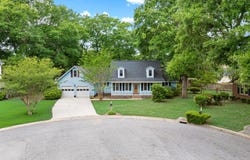 5924 Commonwealth Circle, Hanahan, SC 29410