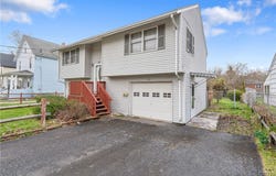 23 Taylor St Street, Cortland, NY 13045