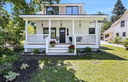 1124 E Mitchell Street, Petoskey, MI 49770