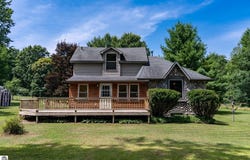 731 N Rolland Road, Weidman, MI 48893