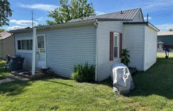 1629 Bardstown Road, Hodgenville, KY 42748
