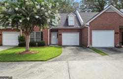 17 Summerhill, Toccoa, GA 30577