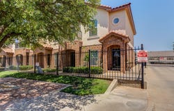 2108 Main Street, Lubbock, TX 79401