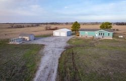 37103 S 4390 Rd, Big Cabin, OK 74332