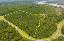 15 Paradox Point Drive lot: 15, Aurora, NC 27806