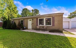 17 Berry Drive, Dayton, OH 45426