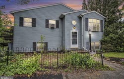 2 RUSSIAN OLIVE DRIVE, ETTERS, PA 17319