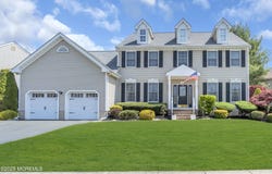 43 Periwinkle Circle, Tinton Falls, NJ 07712