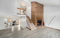 37 Lilac Court, Schererville, IN 46375