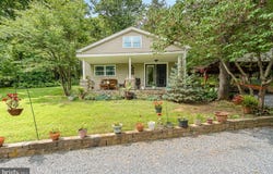 723 BAKERS WATERING TROUGH ROAD, EAST BERLIN, PA 17316