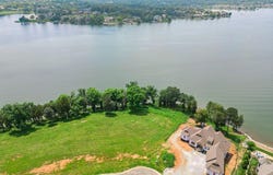 2015 Bulwark Way, Lenoir City, TN 37772