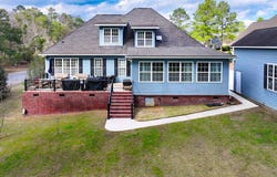 100 Sweetbriar Lakes Drive, Thomasville, GA 31757