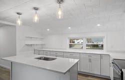 47 Railroad Ave, Rowley, MA 01969