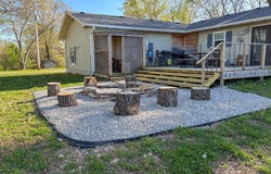 1446 Chapel Rd, Willow Springs, MO 65793