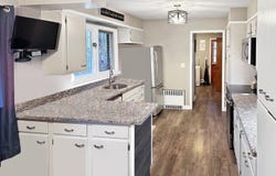 8 S Pickel Ave, Washington Boro, NJ 07882-1539