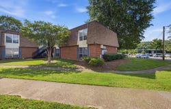900 Mountain Creek Road Q264, Chattanooga, TN 37405