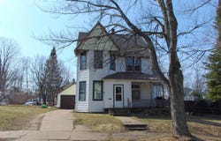 110 E River, Ontonagon, MI 49953
