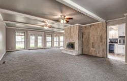 8960 E 16th Place, Tulsa, OK 74112