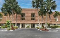 3100 SE Pruitt Road unit: B105, Port St Lucie, FL 34952
