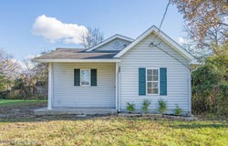 4505 River Front Dr, Louisville, KY 40216