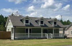 4314 E Nc Highway 53 E, Burgaw, NC 28425