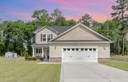 105 Forest Wood Drive, Salemburg, NC 28385