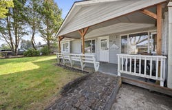 22 NW CEDAR Ave, Warrenton, OR 97146