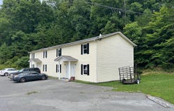 90 Emily Drive, Pineville, KY 40977