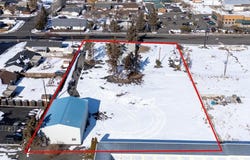 740 NW Maple Avenue, Redmond, OR 97756