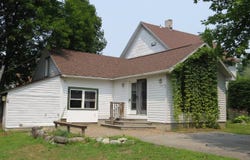38 S Second Ave, Broadalbin, NY 12025