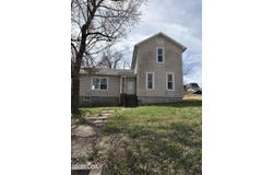 317 W Brook Street, Neosho, MO 64850