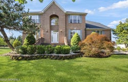 68 Stevenson Drive, Marlboro, NJ 07746